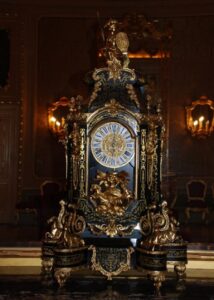 Scopri di più sull'articolo Che società è questa di oggi? Tutti hanno l’orologio ma non hanno il tempo
