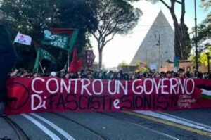 Scopri di più sull'articolo Tutto questo gran parlare sulle manganellate: perché sto con le Forze dell’Ordine