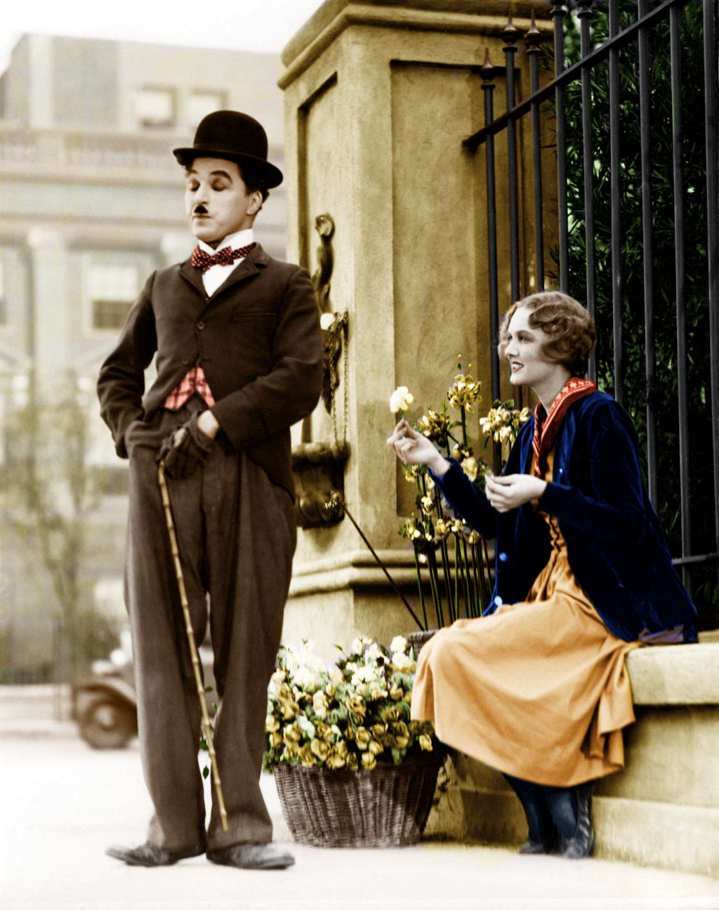Scopri di più sull'articolo Ridiamo poco, piangiamo molto: una riflessione sulla vita attraverso le parole di Charlie Chaplin