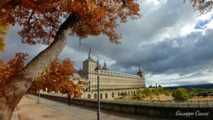 Scopri di più sull'articolo Il Real Monasterio de San Lorenzo de El Escorial – La deviazione che non ti aspetti