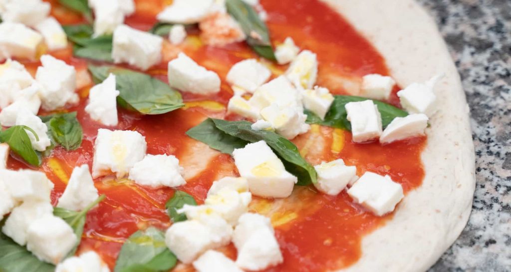 Scopri di più sull'articolo Giornata internazionale della pizza: il 17 gennaio si celebra il simbolo dell’Italia nel mondo